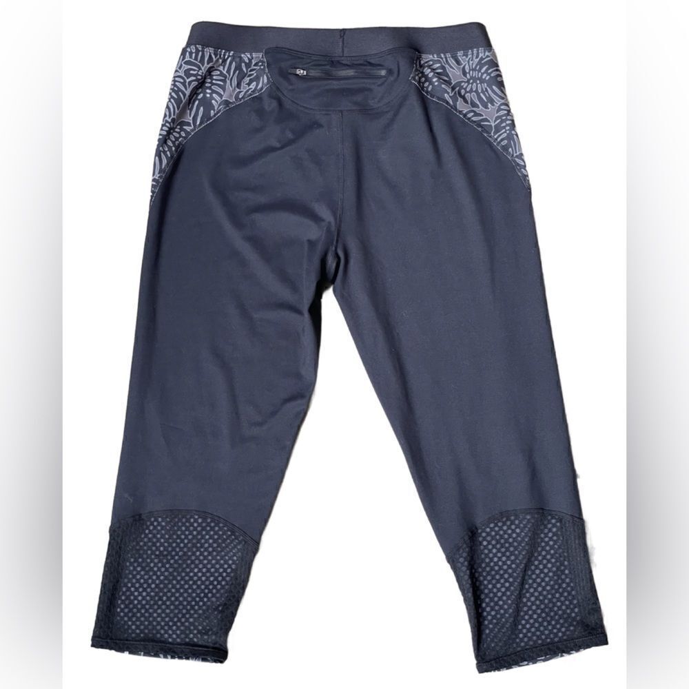 Merrell Women’s Black & Gray “Mystique” Capris w/Mesh & Pocket (Size: Large) - Picture 2 of 11
